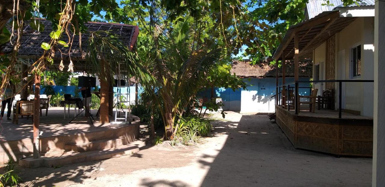 Nemo's Dive Resort Malapascua Exterior foto