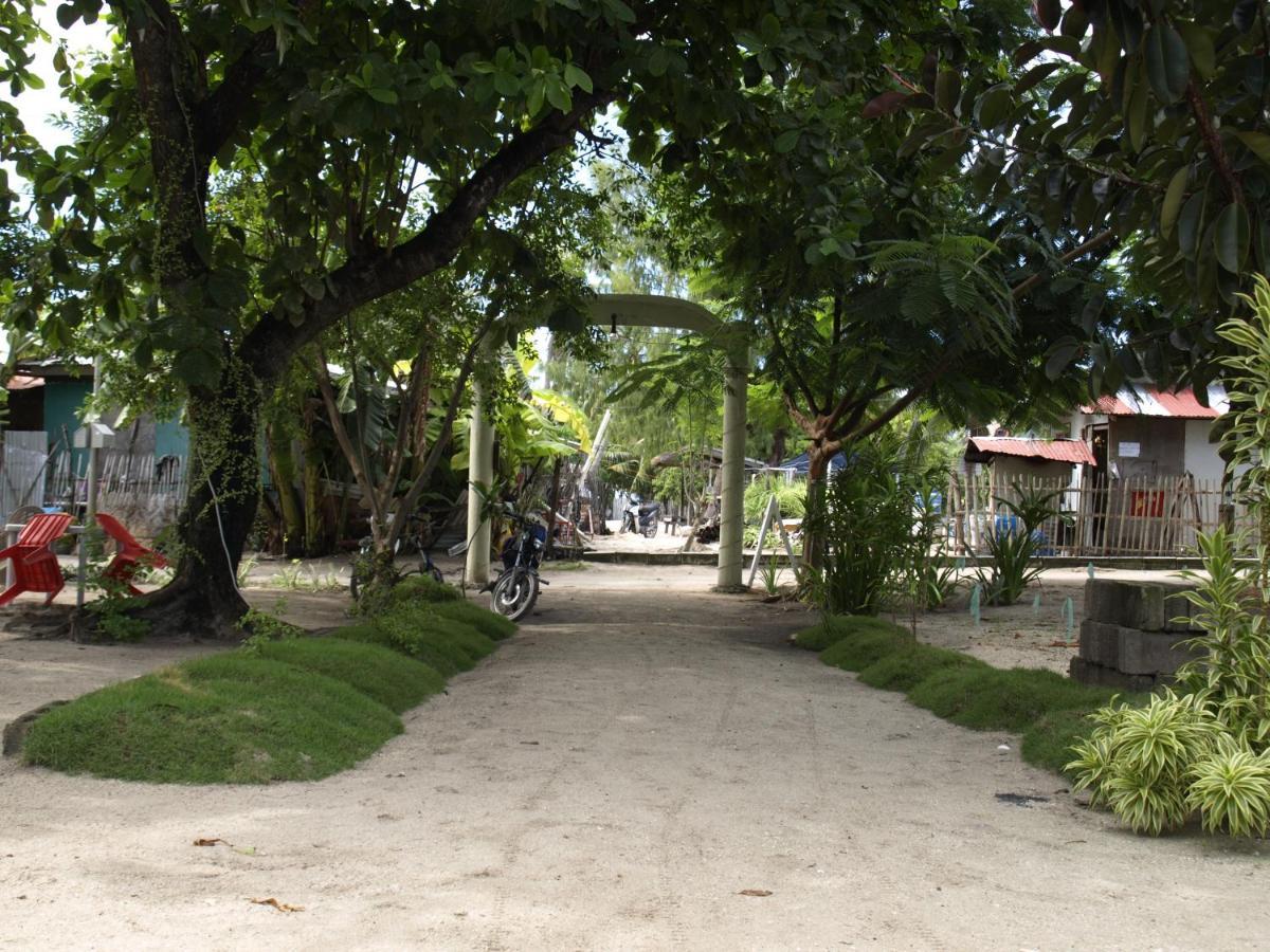 Nemo's Dive Resort Malapascua Exterior foto