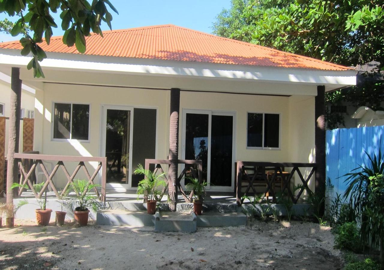 Nemo's Dive Resort Malapascua Exterior foto